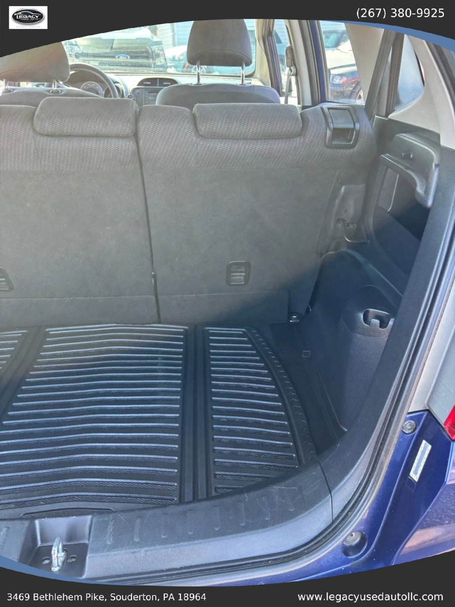 Used 2012 Honda Fit Sport image 32