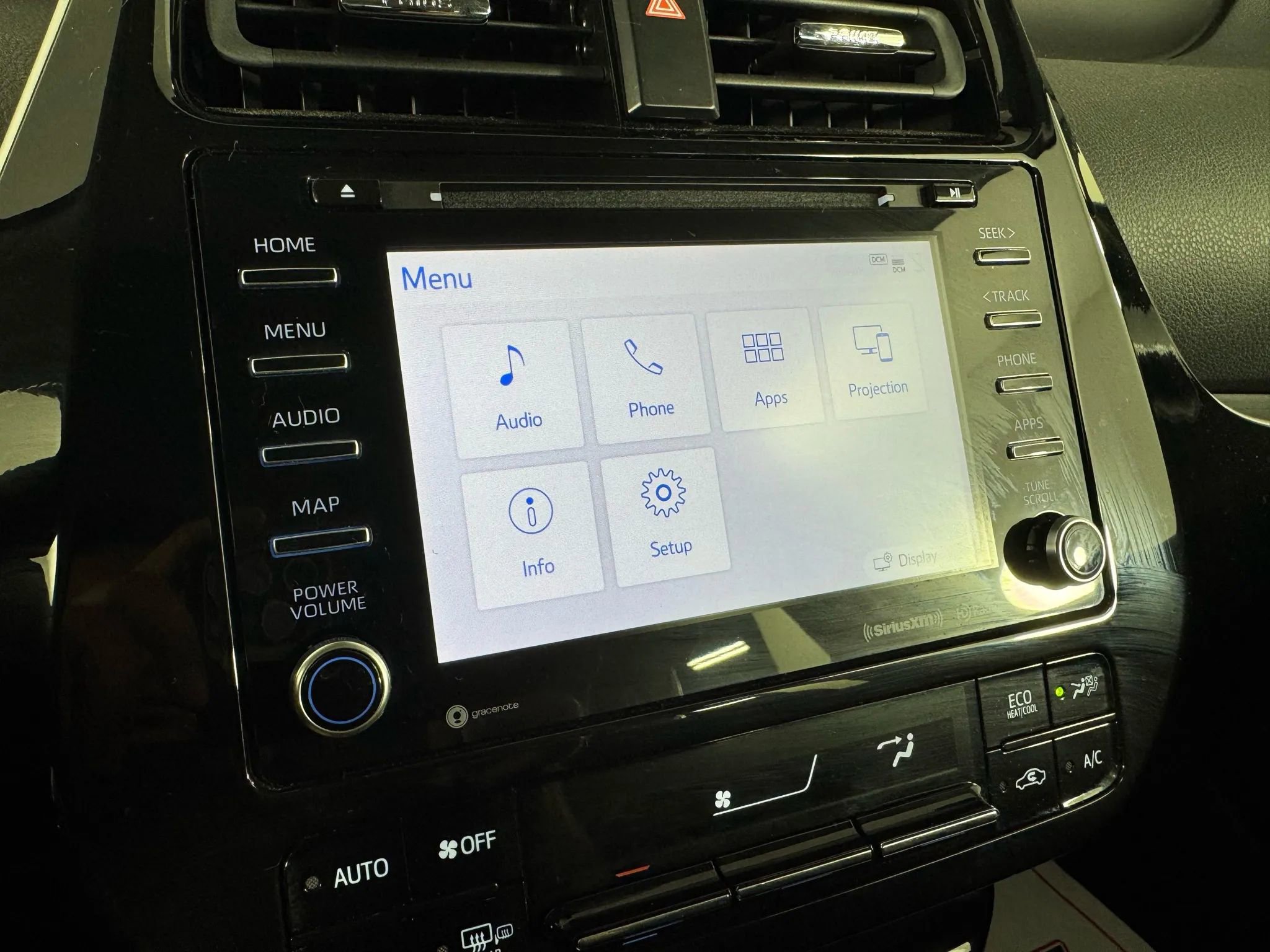 Used 2022 Toyota Prius Prime LE FWD image 19