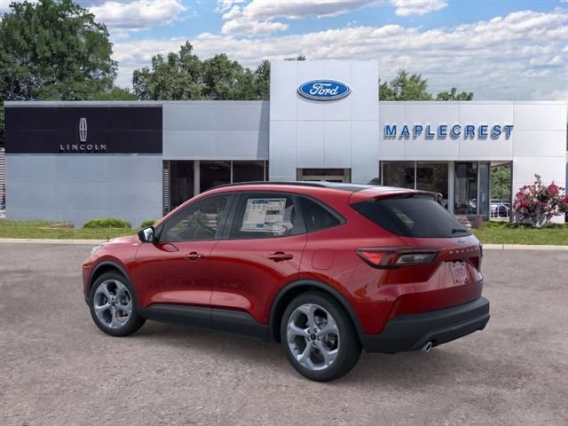 New 2026 Ford Escape ST-Line w/ Tech Pack #1 AWD/4WD image 4