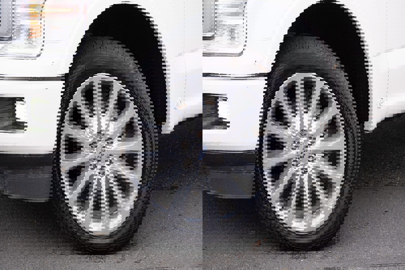 Used 2019 Ford F150 Limited image 25