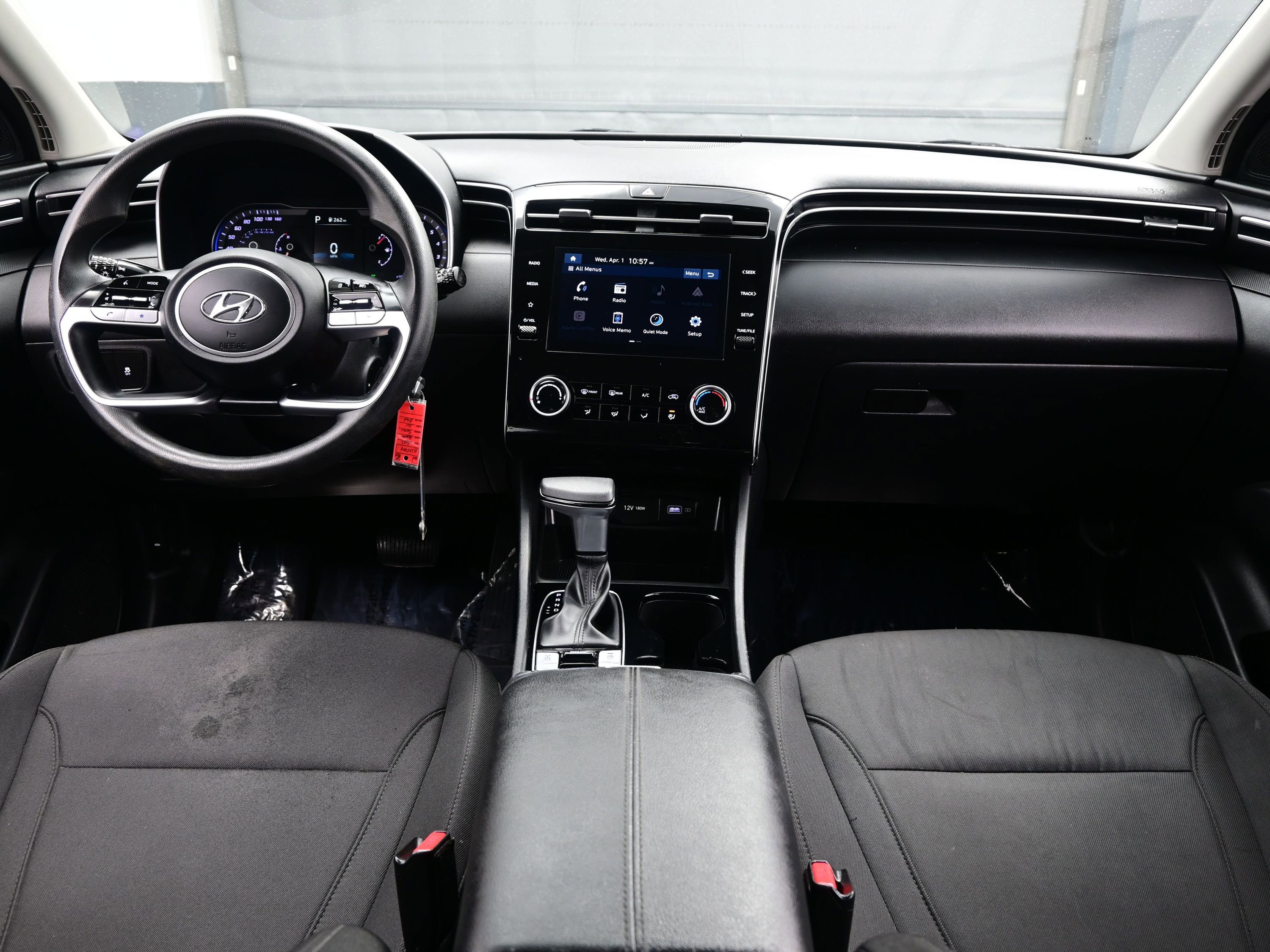 Used 2023 Hyundai Tucson SE image 16