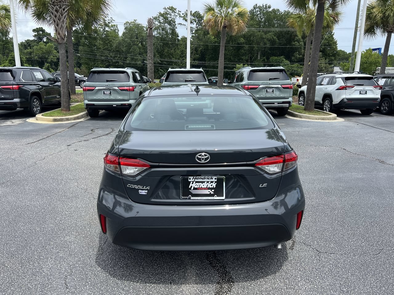 Used 2025 Toyota Corolla LE FWD image 9