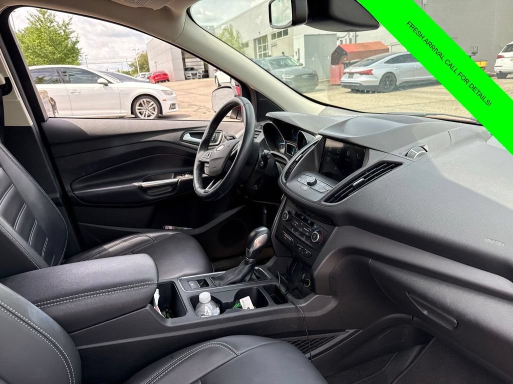 Used 2019 Ford Escape SEL AWD/4WD image 25