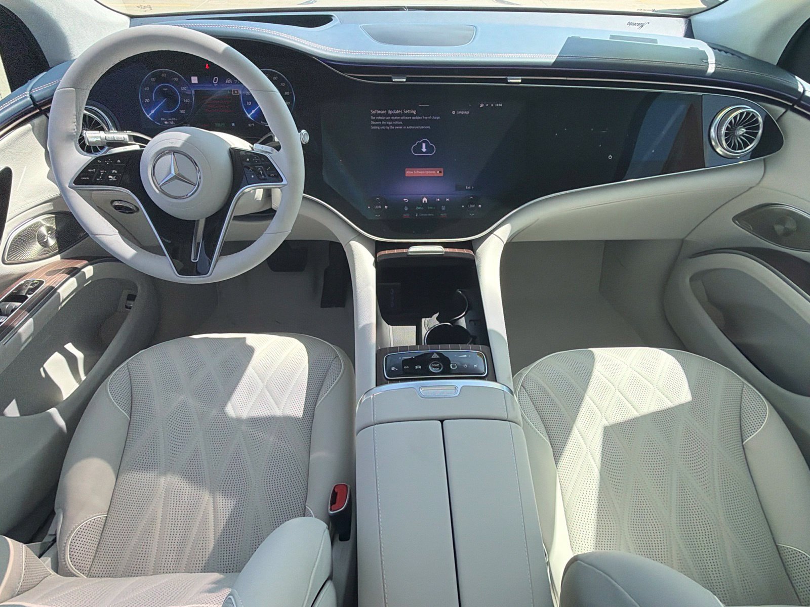 New 2027 Mercedes-Benz EQS 400 4MATIC SUV image 26