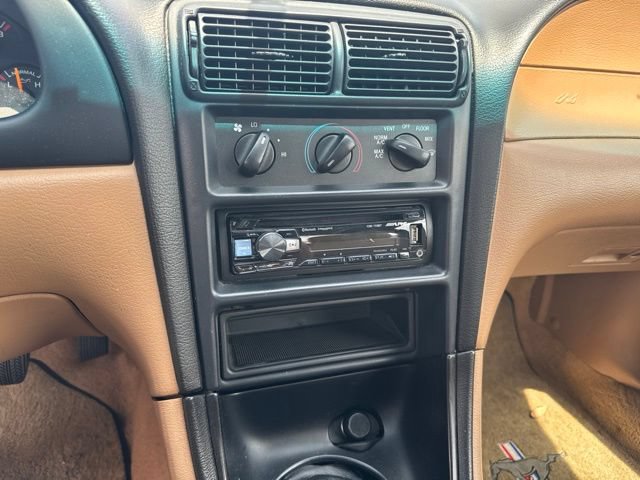 Used 1996 Ford Mustang GT RWD image 16