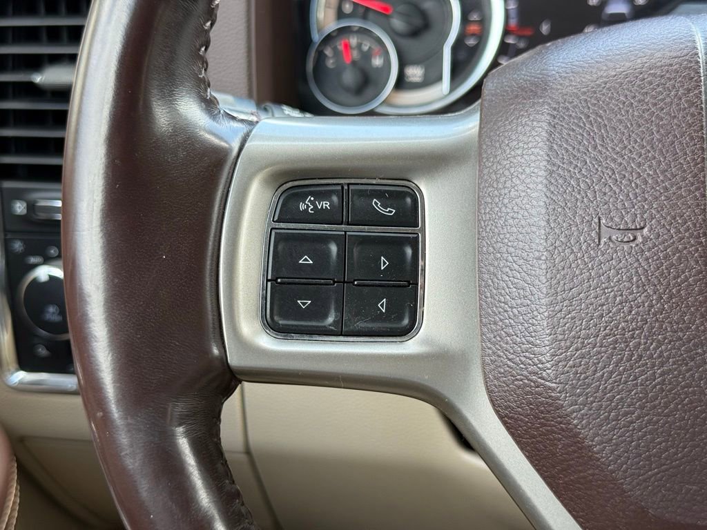 Used 2018 RAM 1500 Laramie RWD image 27