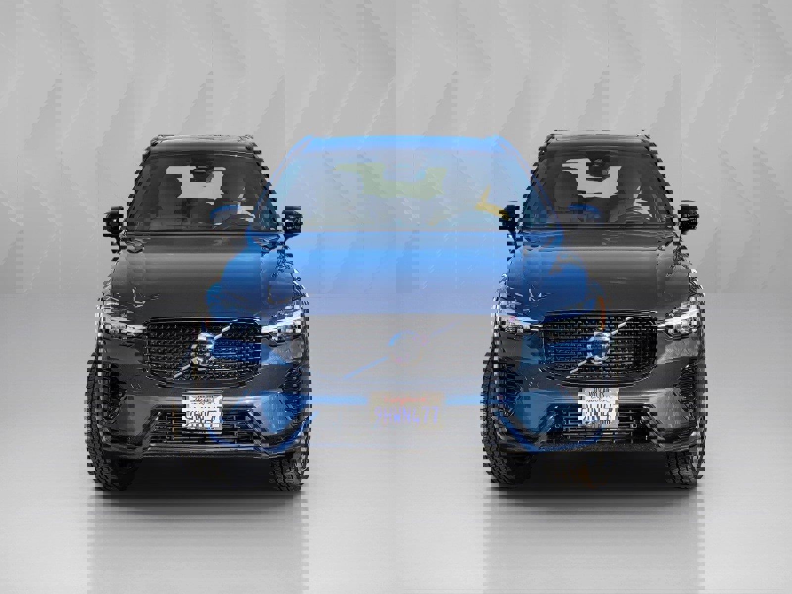 Certified 2024 Volvo XC60 T8 Ultimate w/ Protection Package Premier image 2