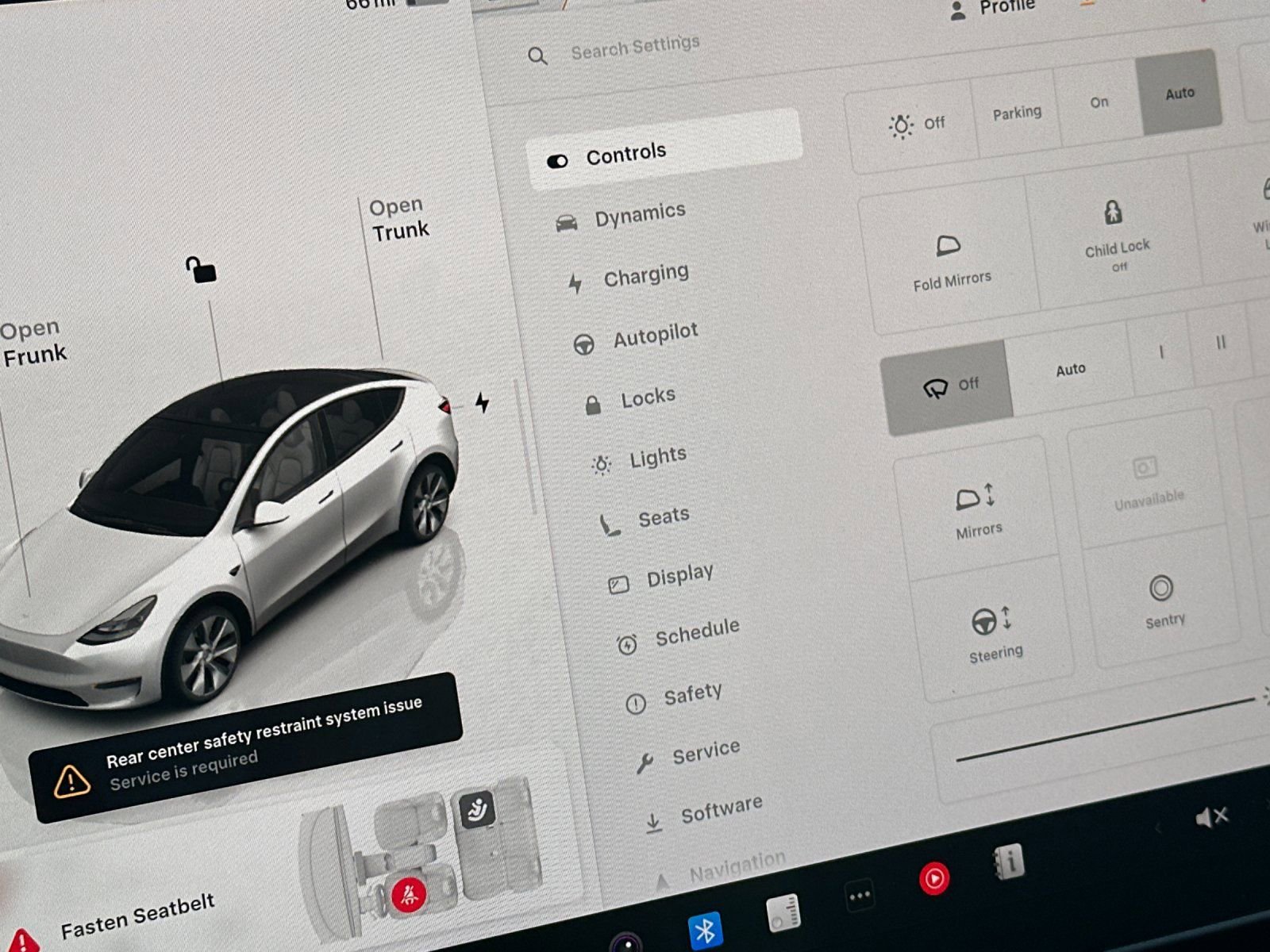 Used 2023 Tesla Model Y Long Range image 21