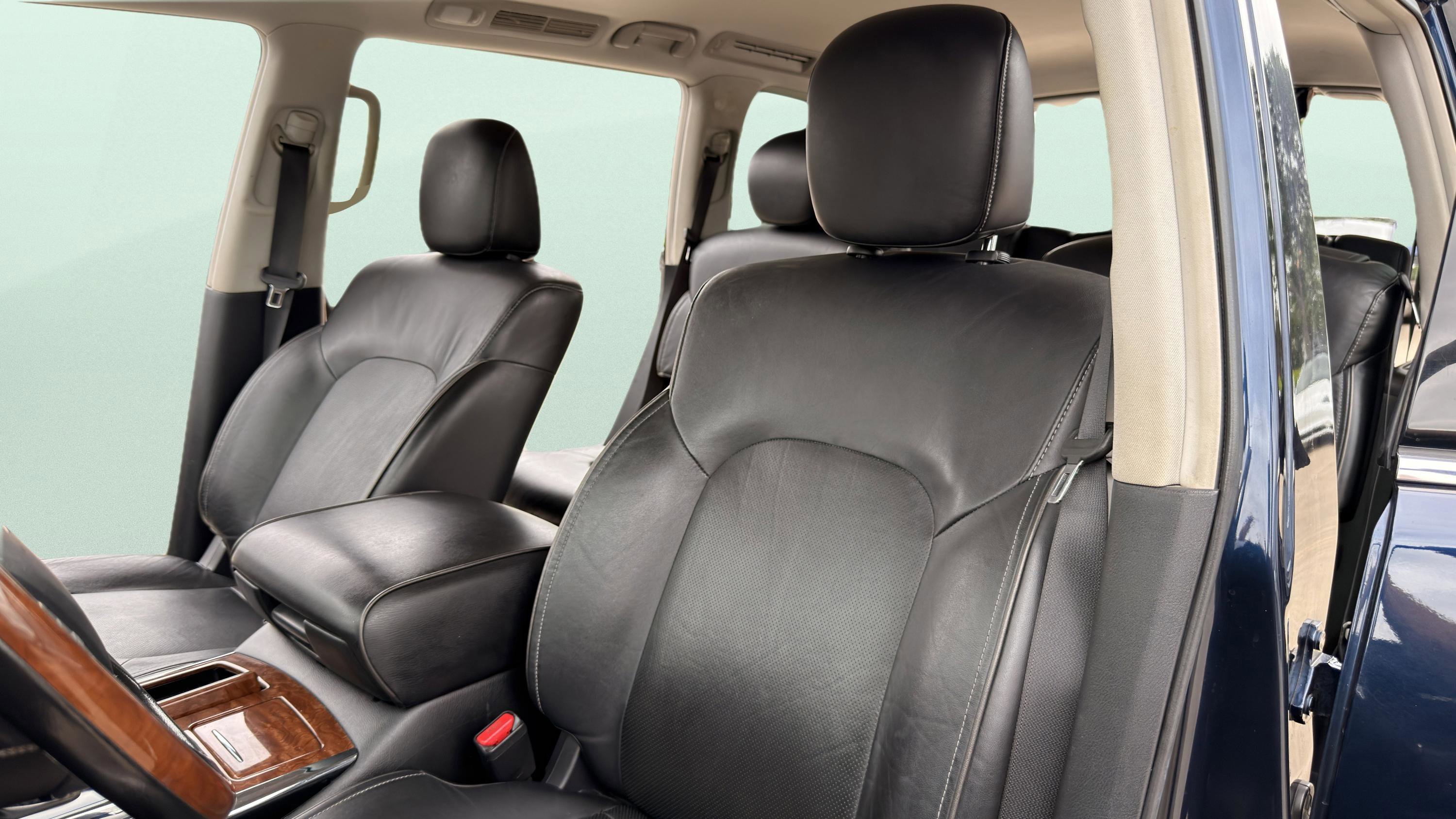 Used 2019 INFINITI QX80 Luxe RWD image 4