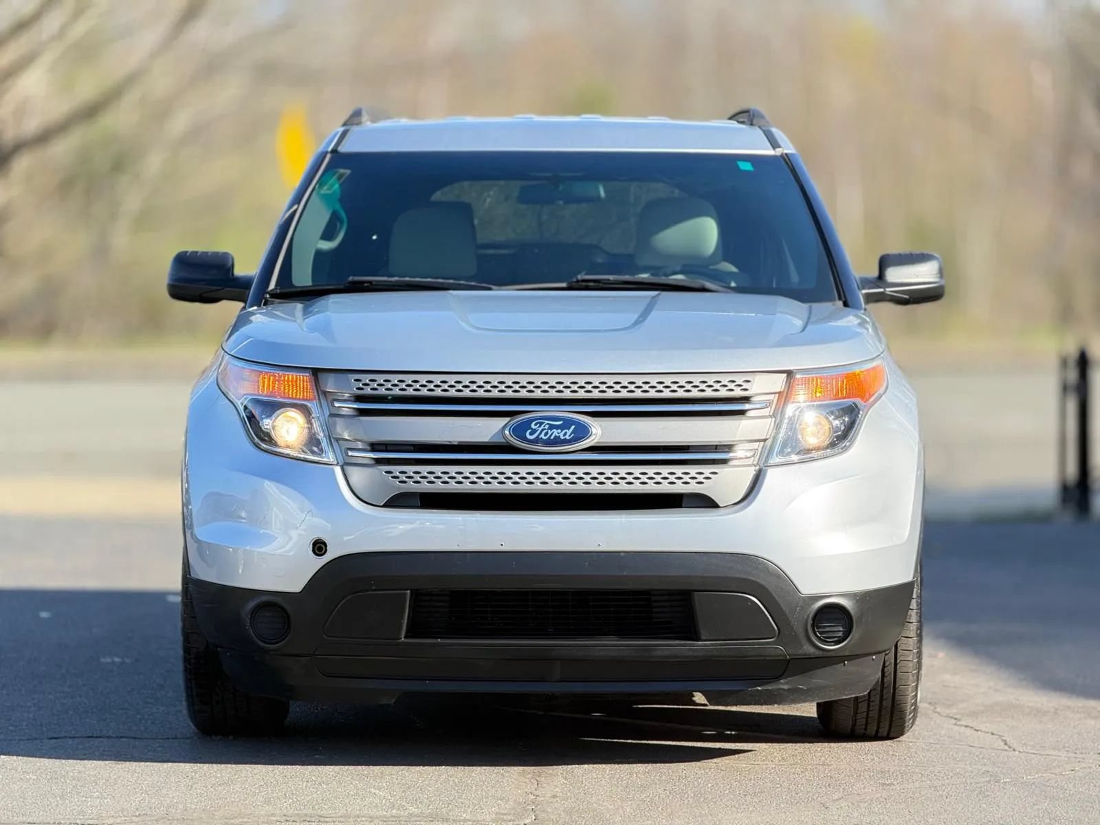 Used 2011 Ford Explorer 2WD image 4