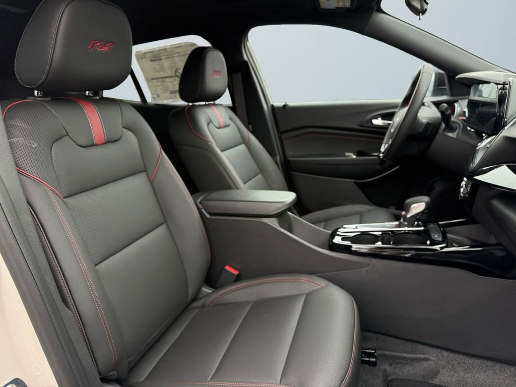 New 2026 Chevrolet Trax RS w/ Sunroof Package image 15