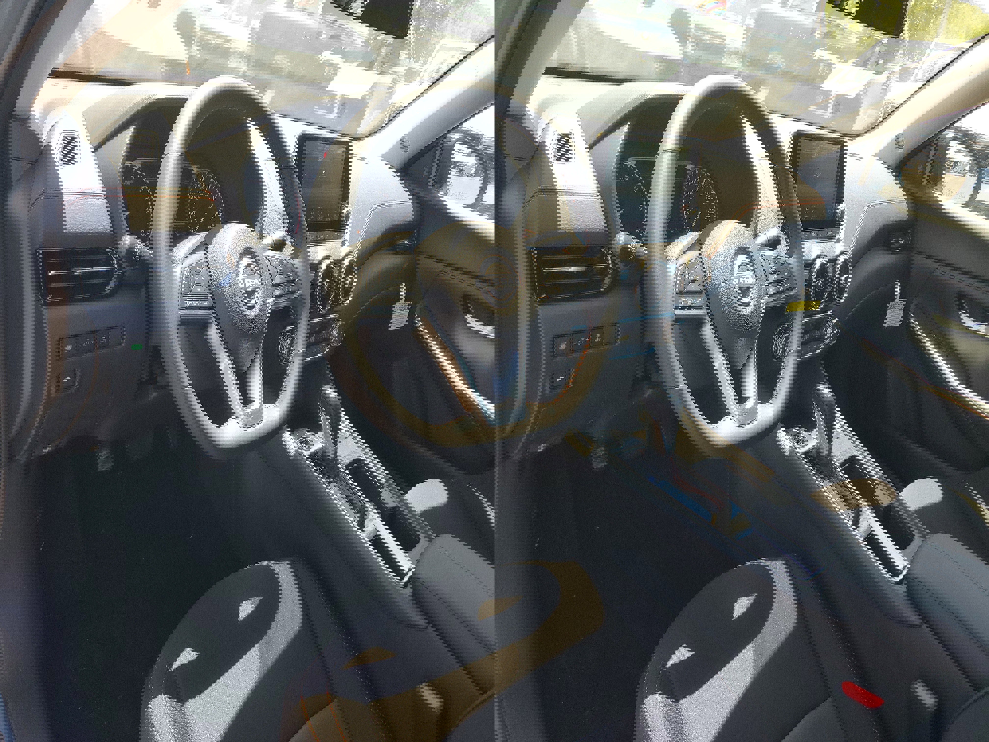 New 2025 Nissan Sentra SR w/ Midnight Edition image 9