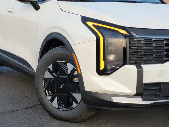 New 2026 Kia Sportage LX image 3