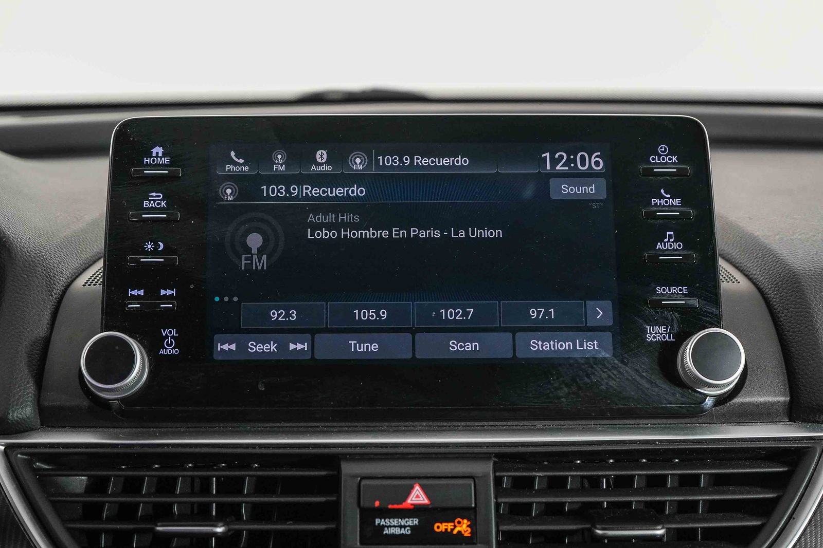 Used 2019 Honda Accord Sport image 14