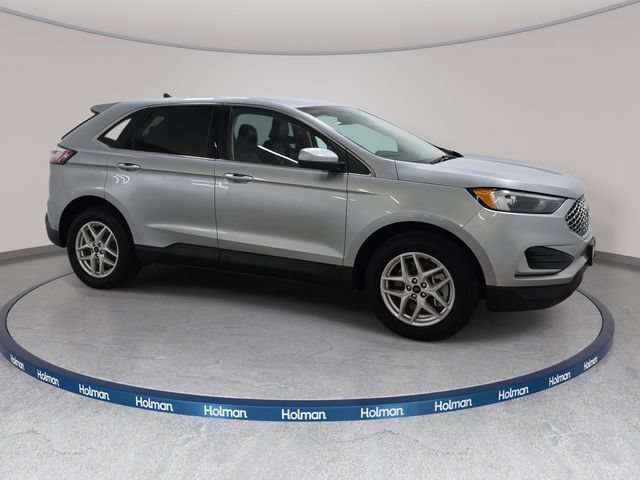 Certified 2024 Ford Edge SEL AWD/4WD image 3