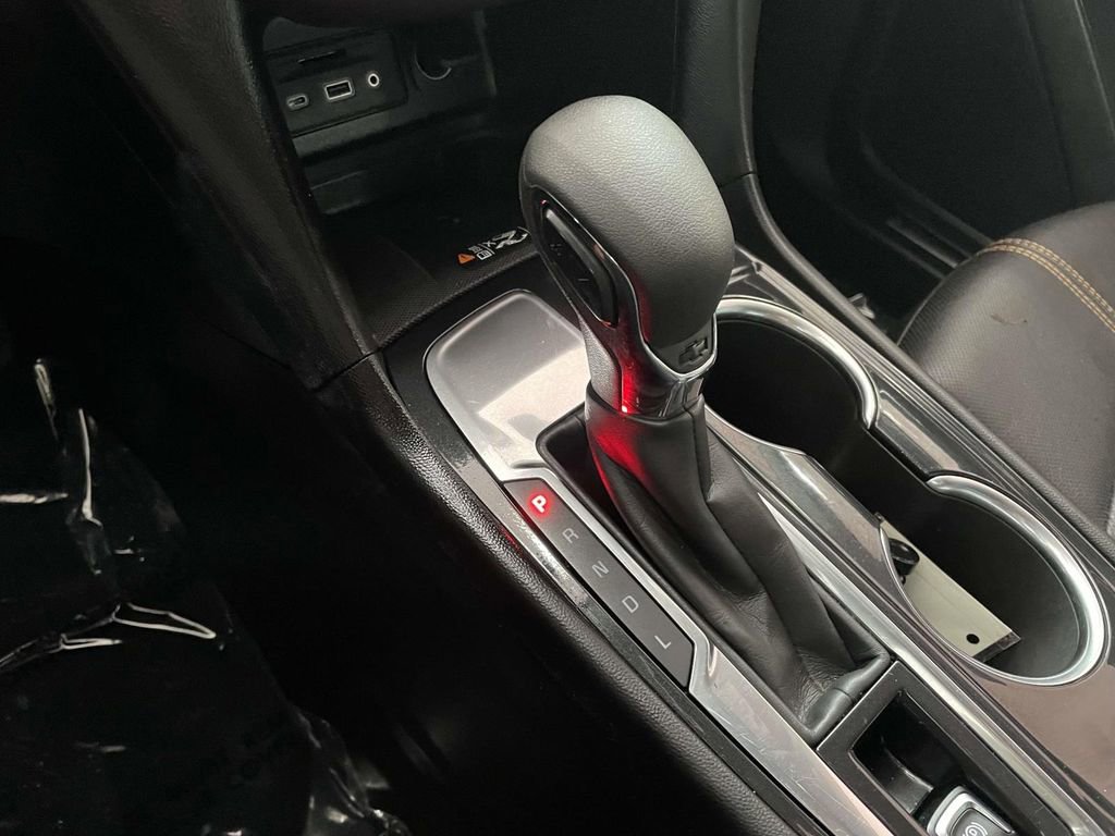 Used 2022 Chevrolet Equinox Premier image 42