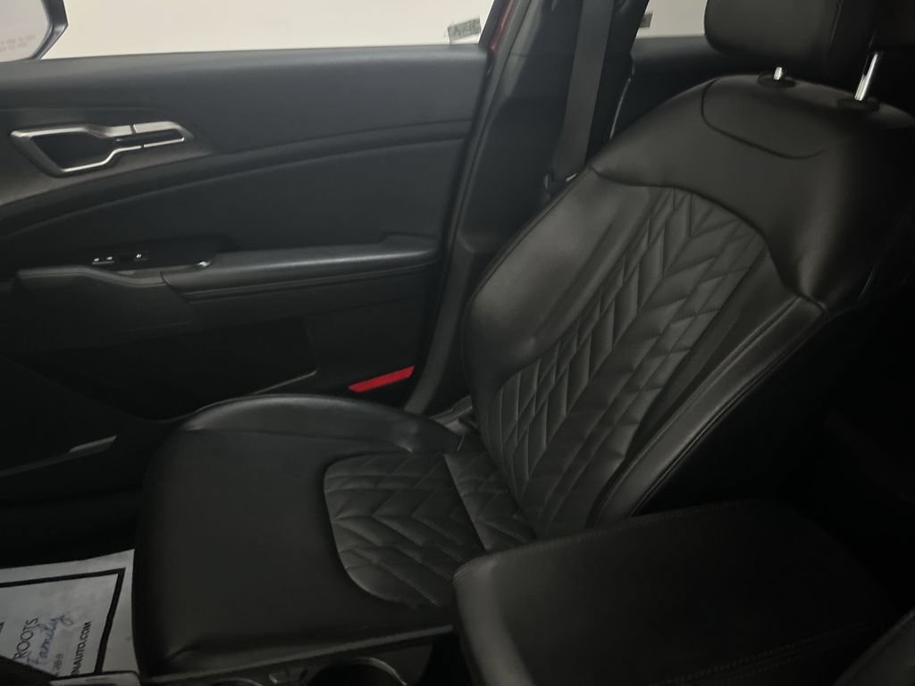 Certified 2023 Kia Sportage X-Line AWD/4WD image 11