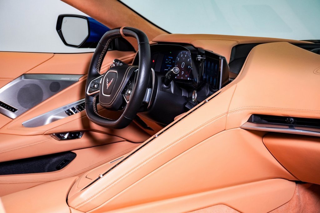 Used 2022 Chevrolet Corvette Stingray Premium Conv w/ Z51 Performance Package image 16