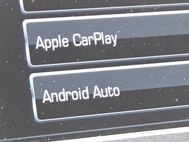 Used 2018 Chevrolet Impala LT FWD image 3
