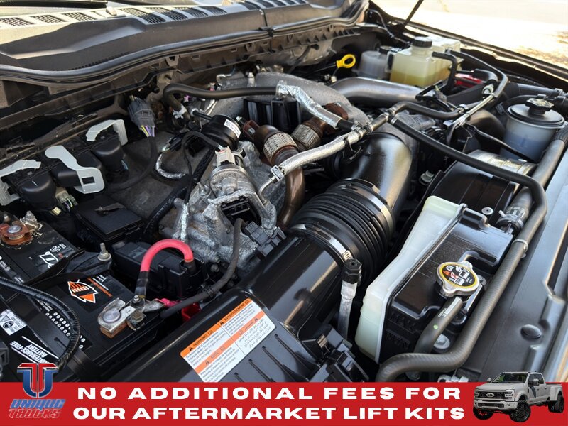 Used 2020 Ford F250 Platinum w/ FX4 Off-Road Package AWD/4WD image 19