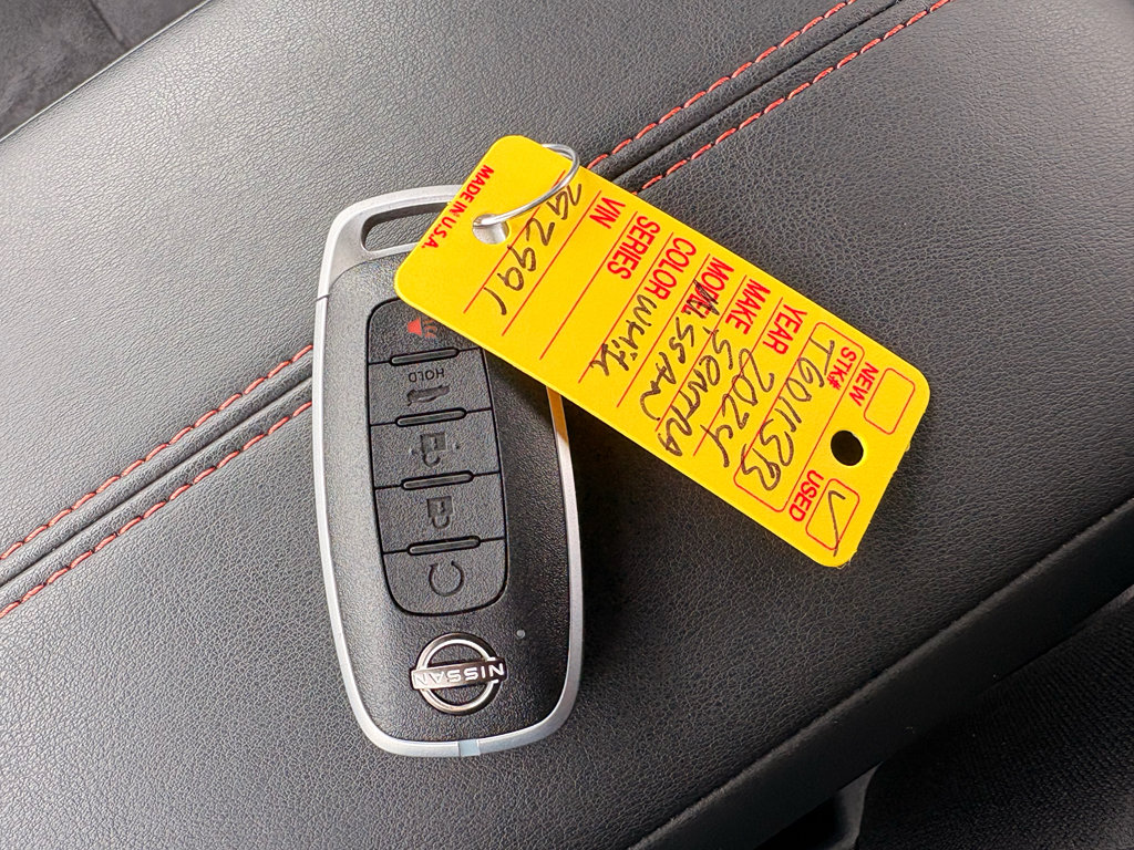 Certified 2024 Nissan Sentra SR FWD image 27