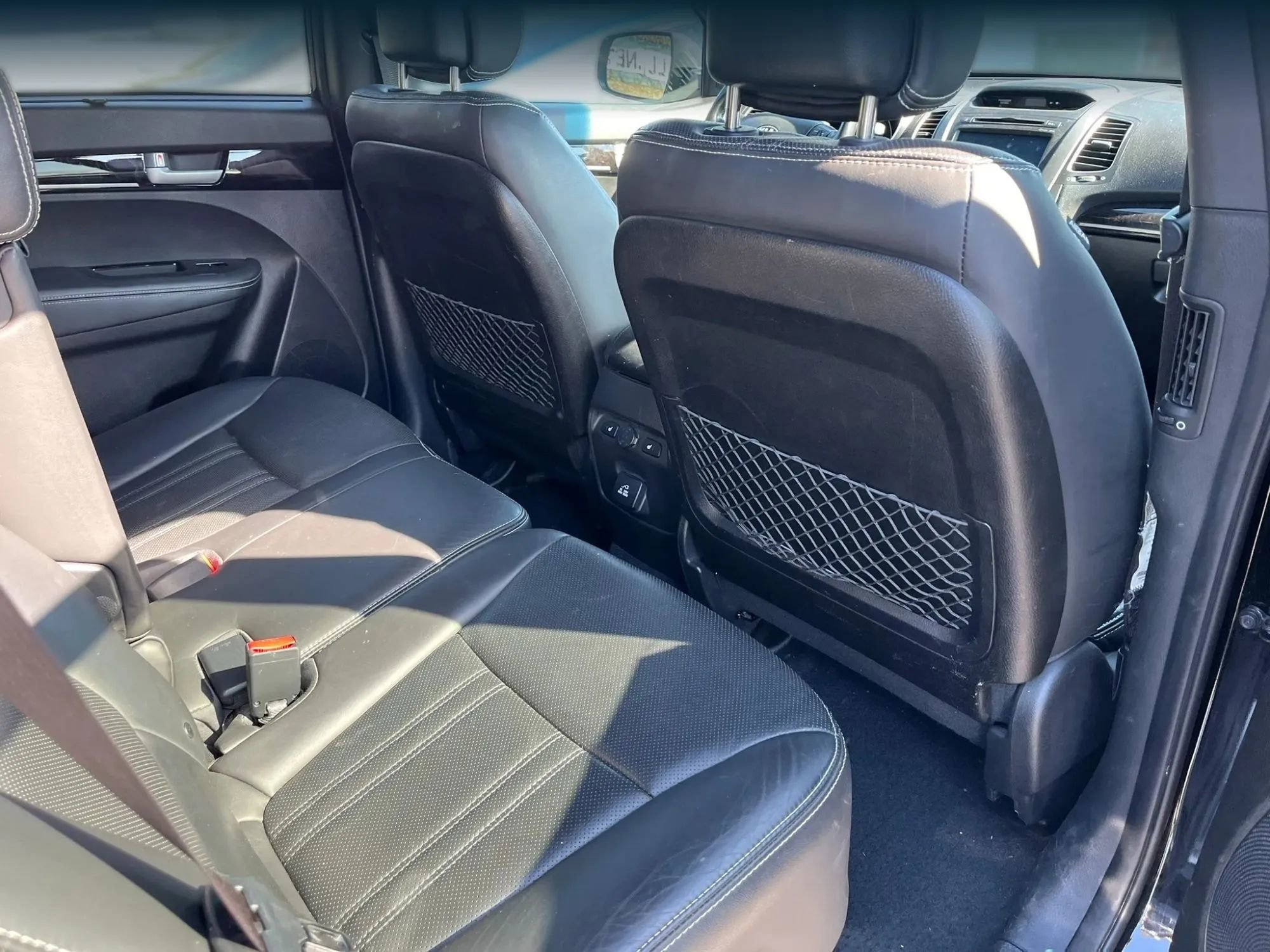 Used 2015 Kia Sorento SX image 8