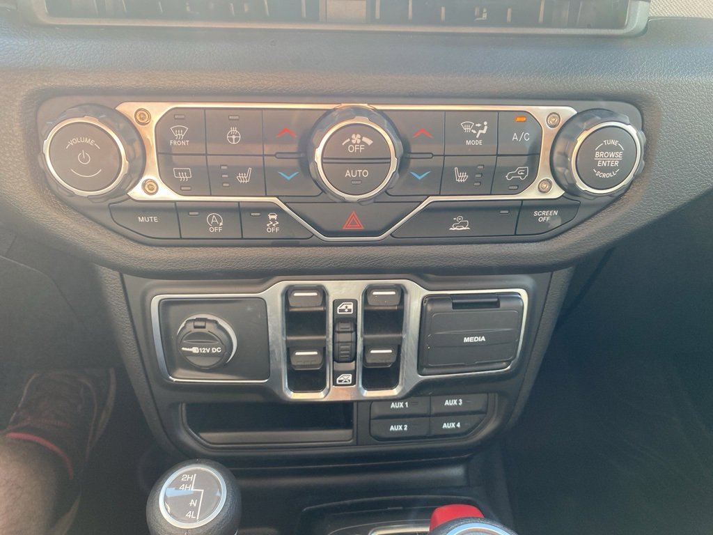 New 2025 Jeep Gladiator Sport image 27