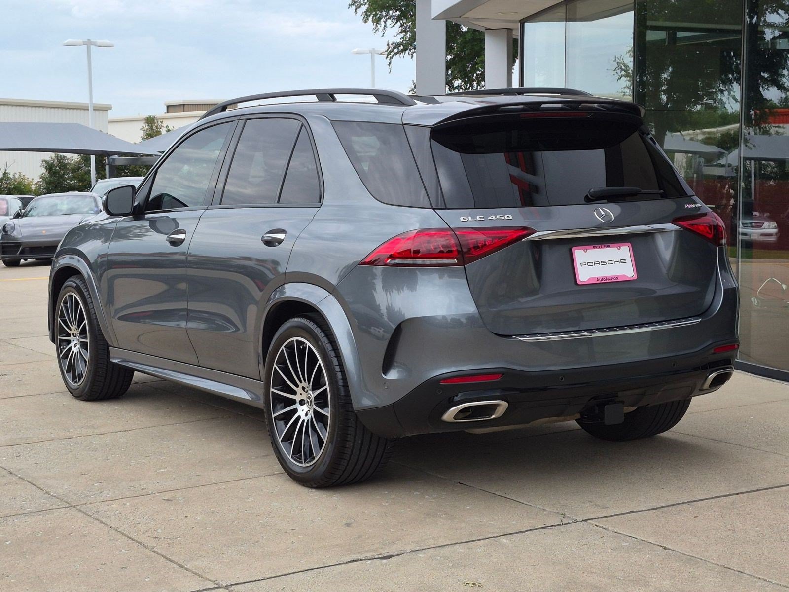 Used 2020 Mercedes-Benz GLE 450 4MATIC image 3