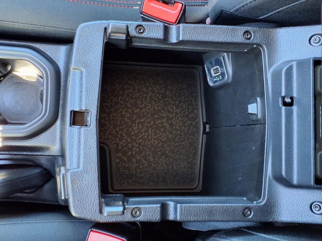 Used 2020 Jeep Wrangler Unlimited Rubicon w/ Quick Order Package 28Y Recon image 12