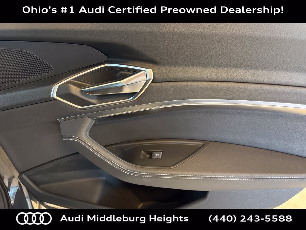 Used 2024 Audi Q8 e-tron Premium Plus AWD/4WD image 21