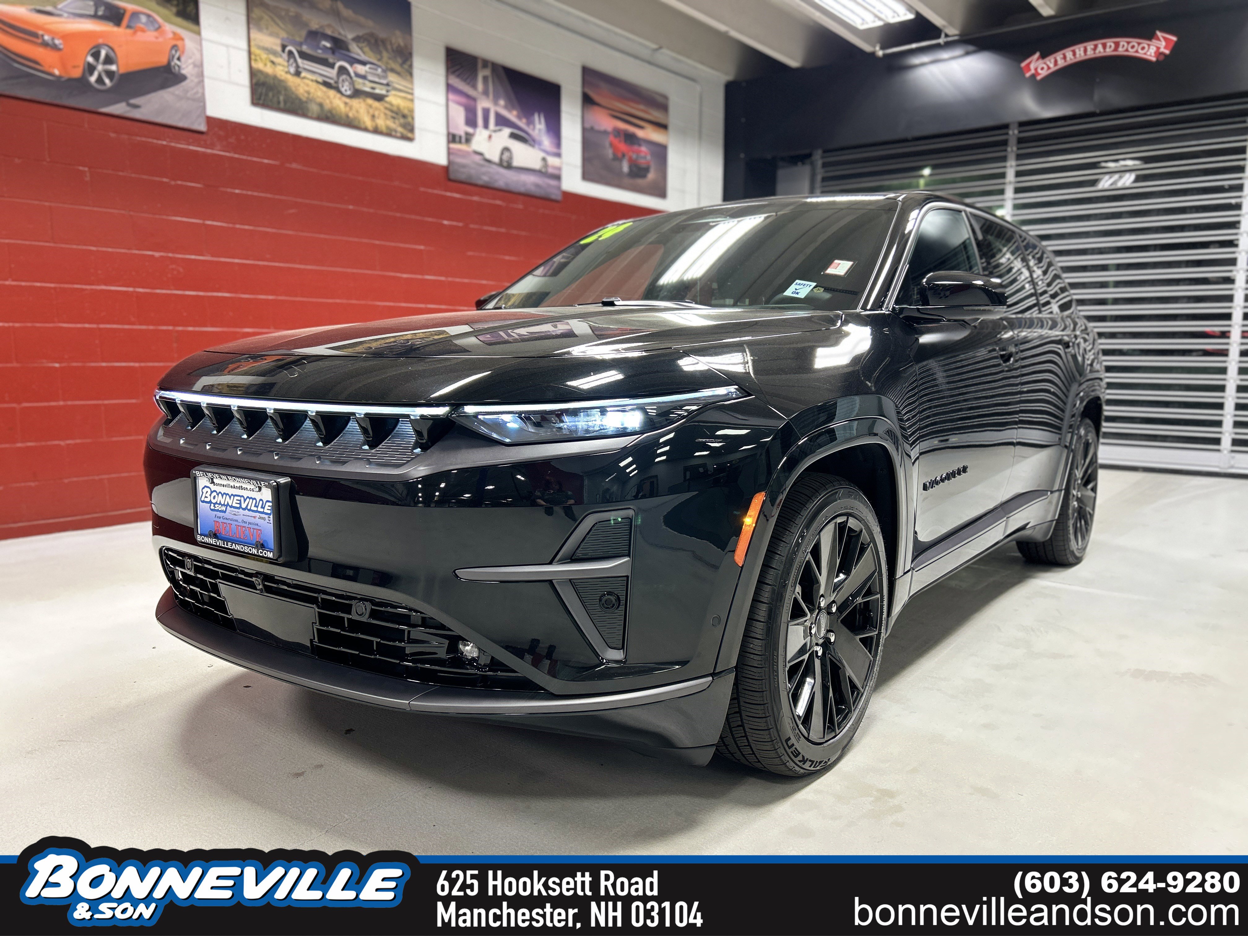 Used 2024 Jeep Wagoneer Launch Edition AWD/4WD image 1
