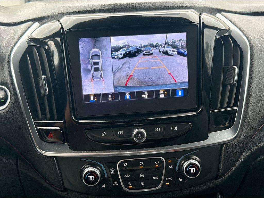 Used 2023 Chevrolet Traverse RS image 14