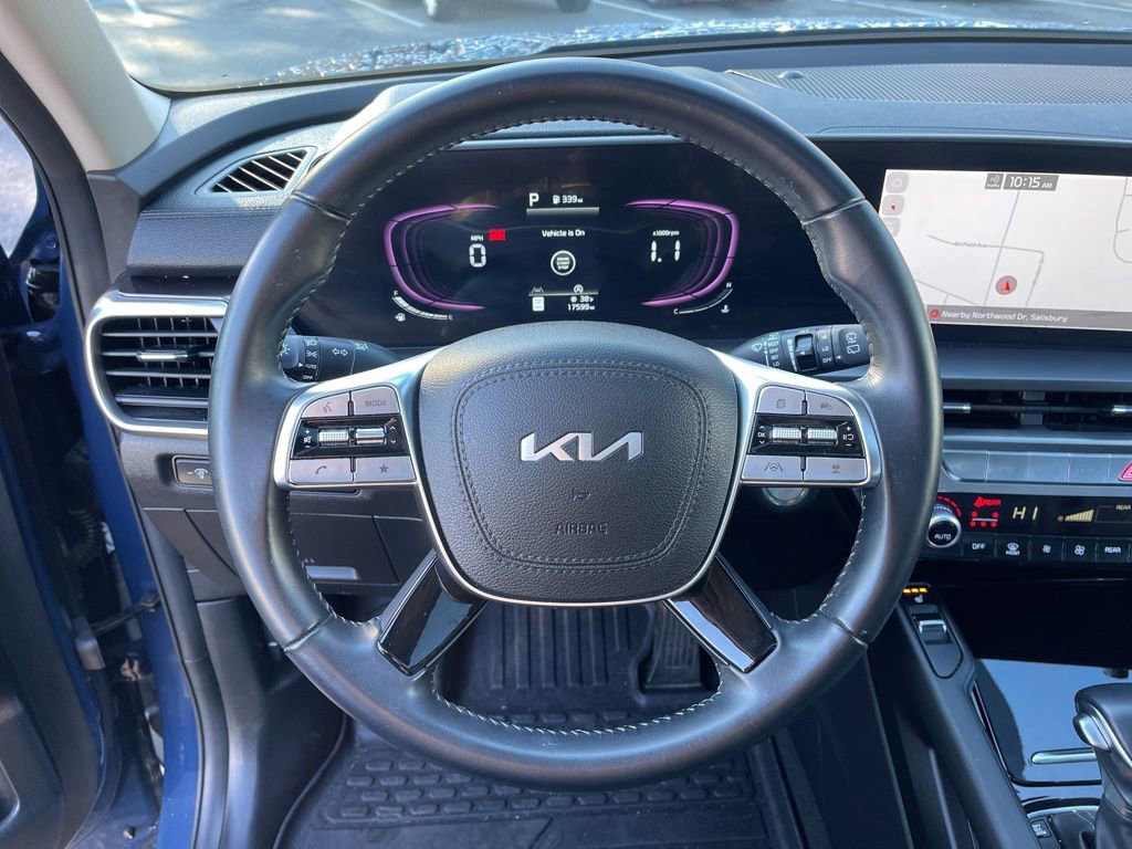 Used 2024 Kia Telluride S w/ S Sunroof Package image 16