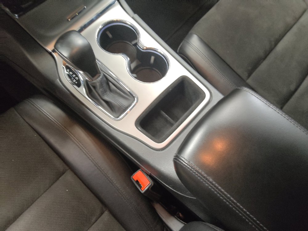 Used 2020 Jeep Grand Cherokee Altitude RWD image 26