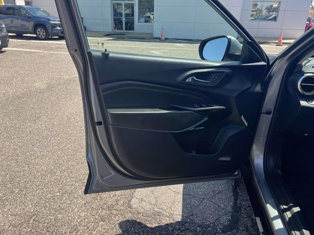 Certified 2024 Chevrolet Trax LT FWD image 18