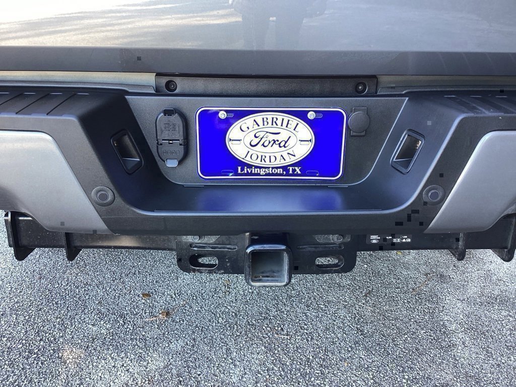 Used 2022 Ford F250 Platinum w/ FX4 Off-Road Package image 12