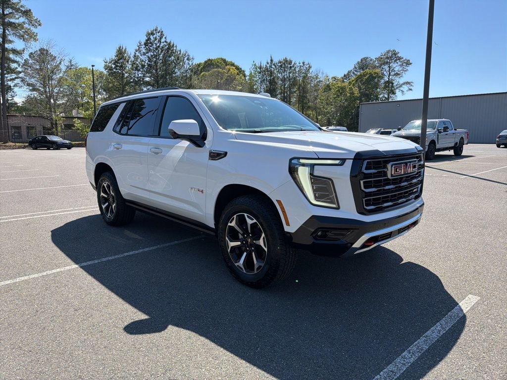 Used 2025 GMC Yukon AT4 w/ AT4 Premium Package AWD/4WD image 4