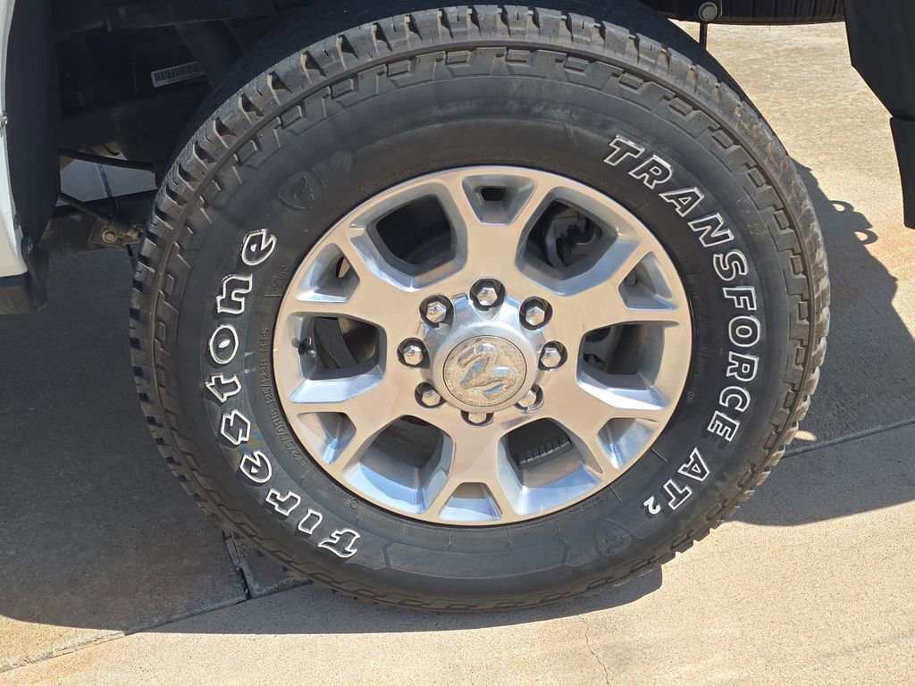 Used 2024 RAM 2500 Laramie w/ Safety Group AWD/4WD image 32
