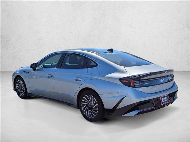 Certified 2025 Hyundai Sonata Limited FWD image 7