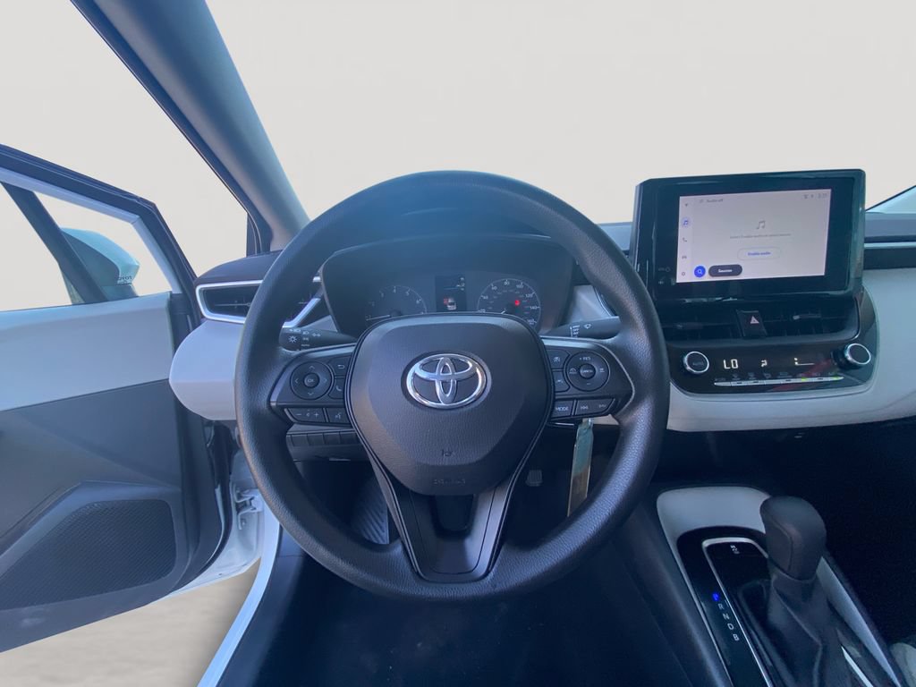 Used 2023 Toyota Corolla LE FWD image 10