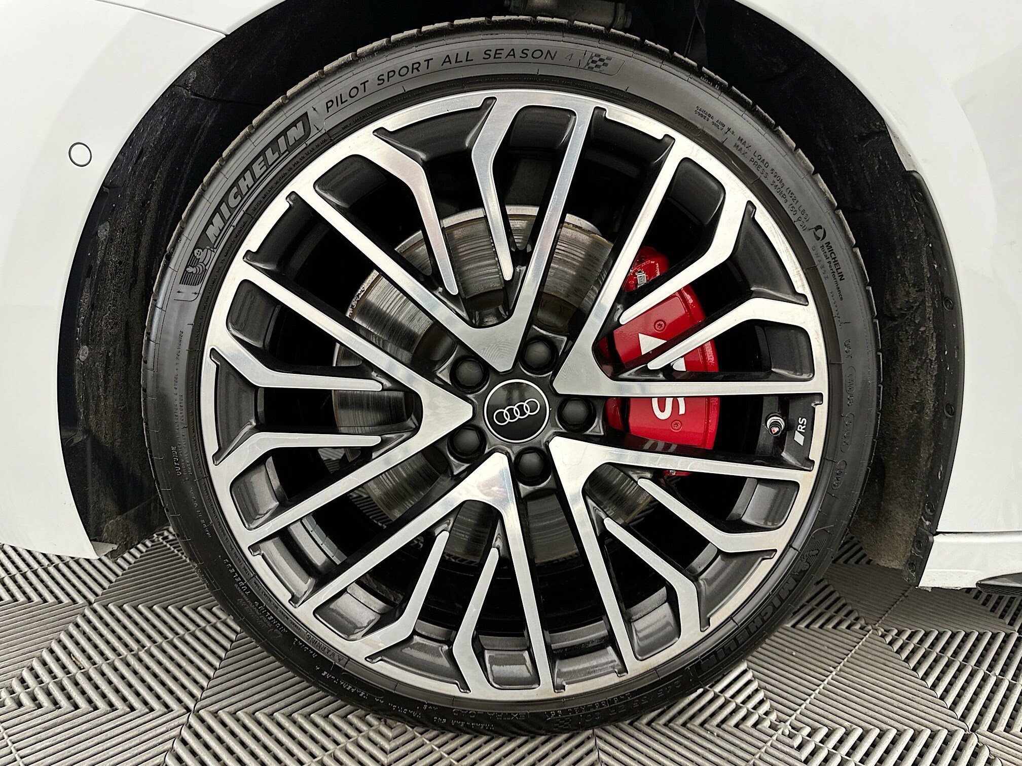Used 2025 Audi S5 Premium Plus w/ Premium Plus Package AWD/4WD image 36