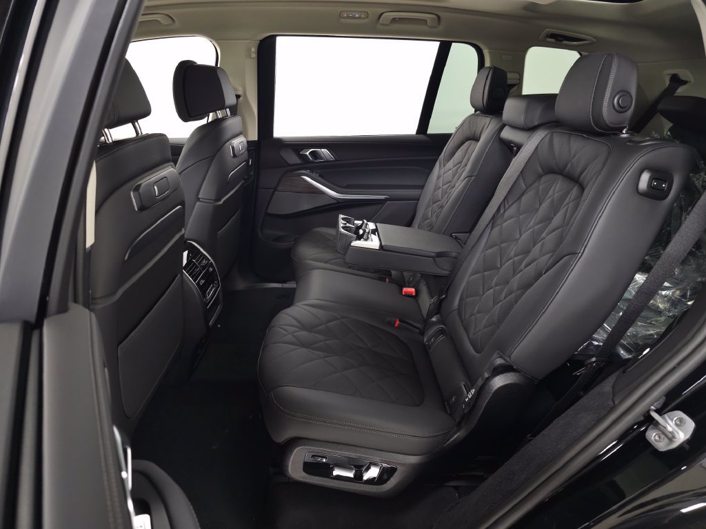 New 2027 BMW X7 xDrive40i AWD/4WD image 33