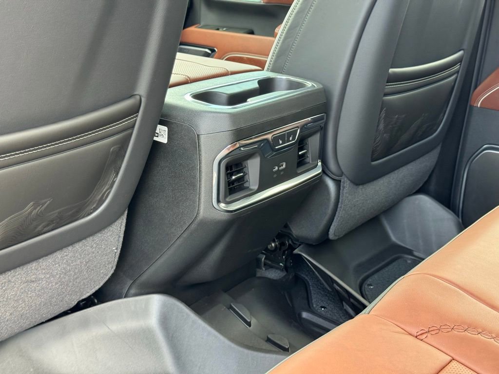 New 2026 GMC Sierra 2500 Denali Ultimate image 23