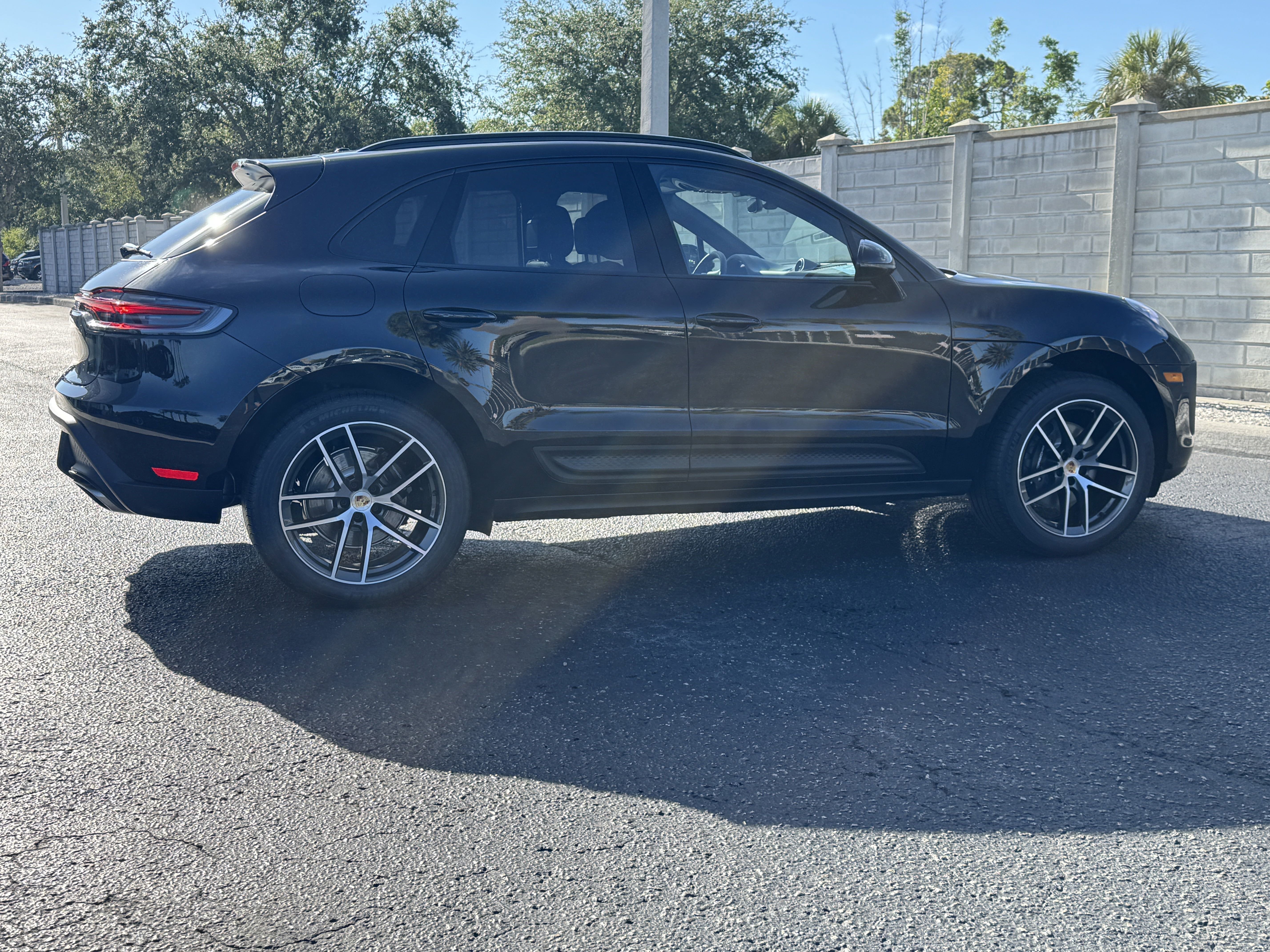 New 2025 Porsche Macan image 7