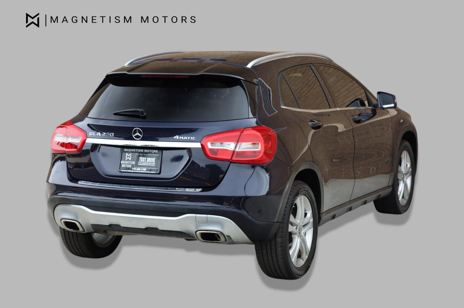 Used 2018 Mercedes-Benz GLA 250 4MATIC w/ Premium Package image 9