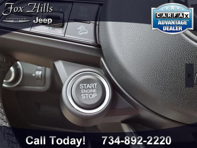 Used 2023 Alfa Romeo Stelvio Ti image 25