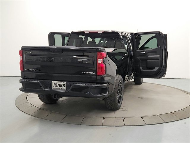 Used 2024 Chevrolet Silverado 1500 Custom image 14