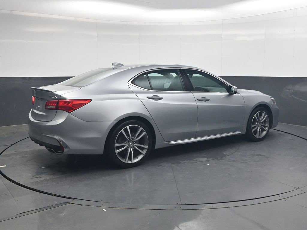 Used 2019 Acura TLX w/ Advance Package FWD image 4