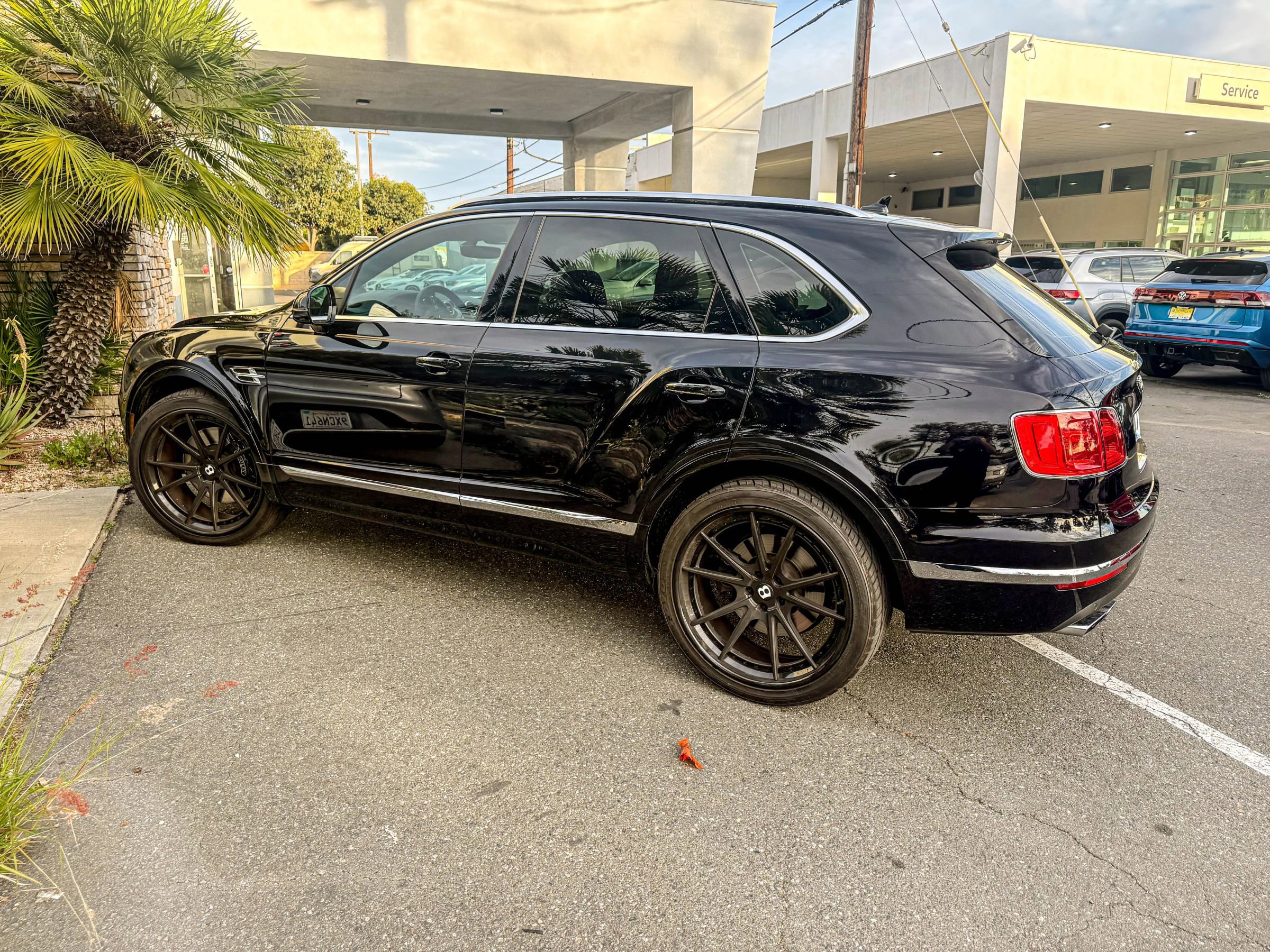 Used 2020 Bentley Bentayga image 4