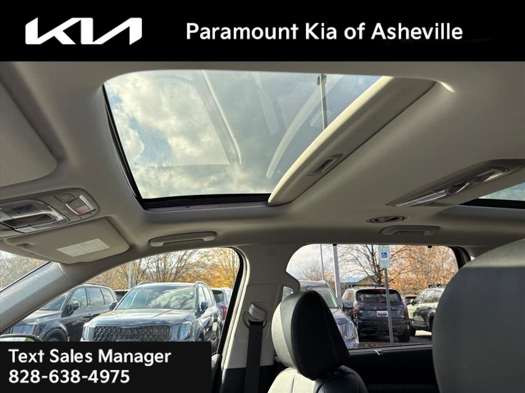 Used 2025 Kia Telluride SX image 15